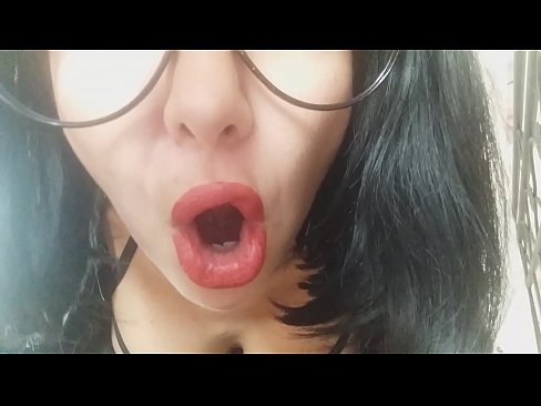❤️ מותק, אמך החורגת לא מרשה לך ללכת לבית הספר היום... אני צריך אותך יותר מדי... סרטון מזוין אצלנו ❌❤